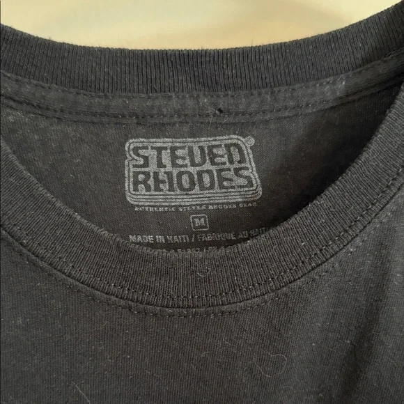 Steven Rhodes Graphic T-Shirt with Santa Design - Picture 2 of 2